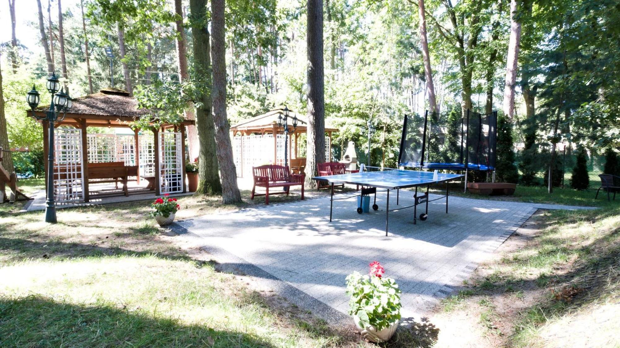 Lc Pokoje & Apartamenty Pobierowo Exterior foto